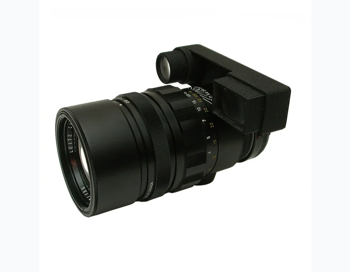 Leica Leitz Canada 135mm f/2.8 Elmarit-M II