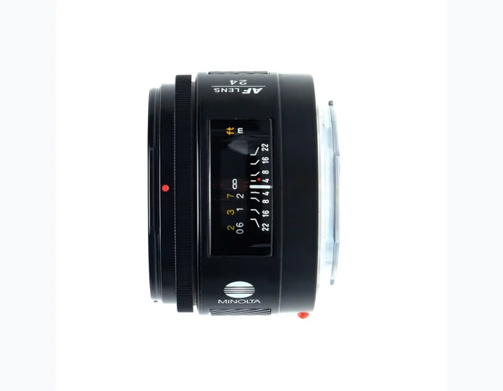 Minolta AF 24mm f/2.8