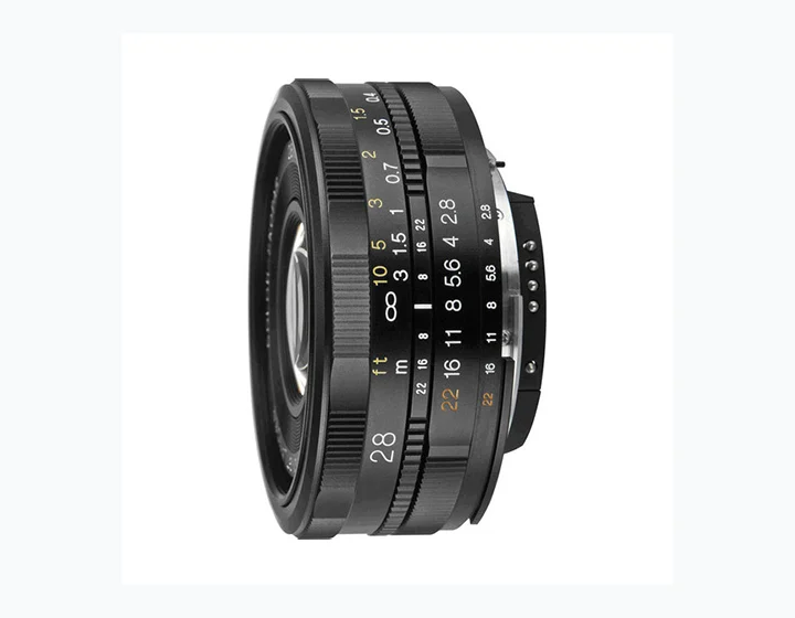 Voigtlander 28mm f/2.8 Color Skopar SL II