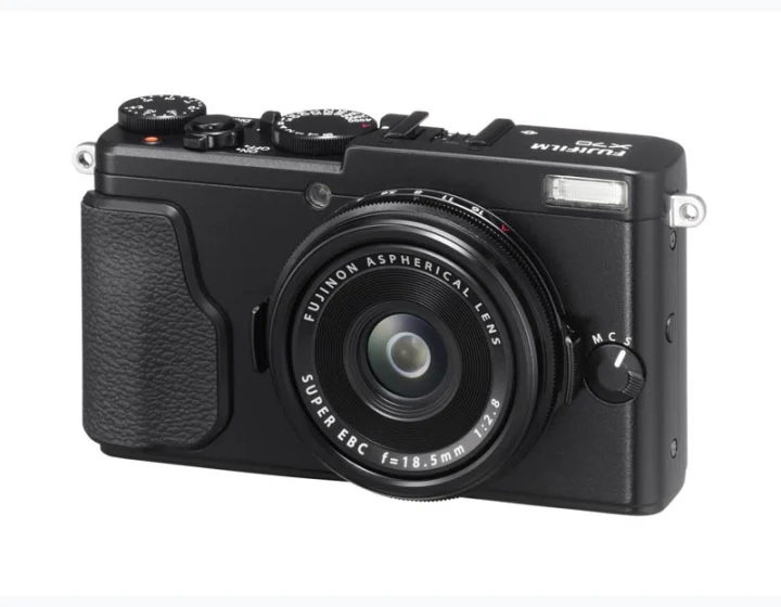 Fujifilm X70