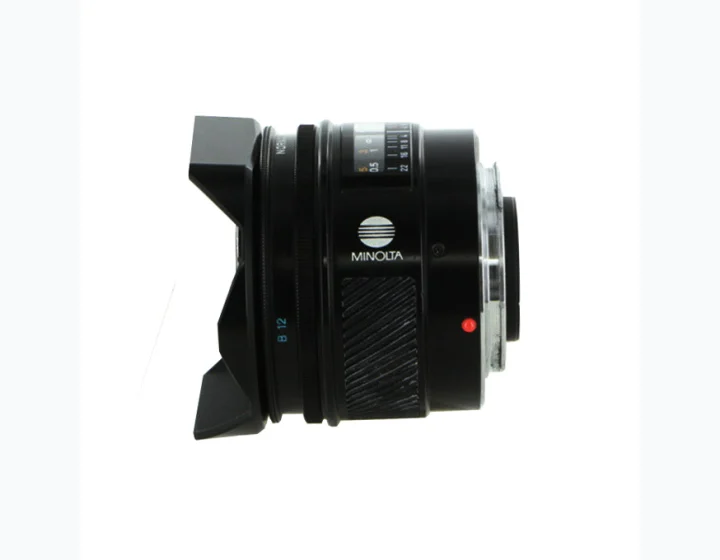 Minolta AF 16mm f/2.8 FishEye
