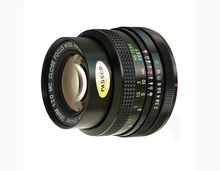 Vivitar 28mm f/2 MC Komine