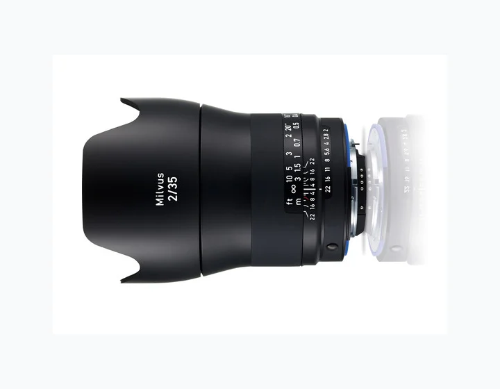 Carl Zeiss Milvus 35 mm f/2