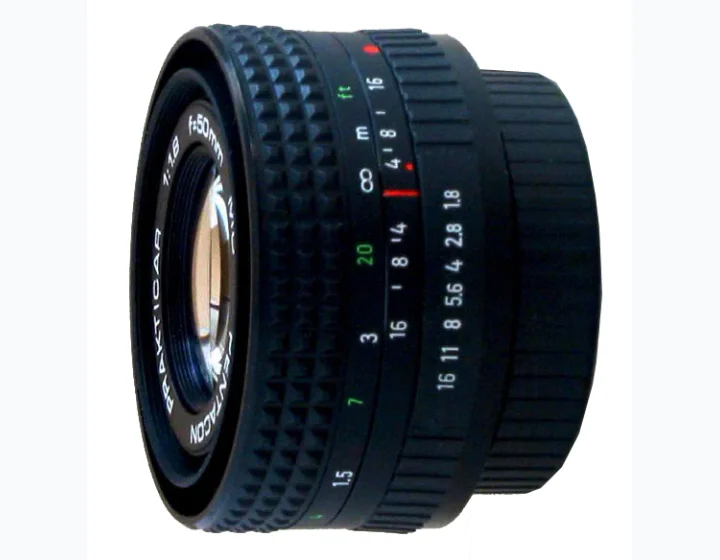 Pentacon Prakticar 50mm f/1.8 MC