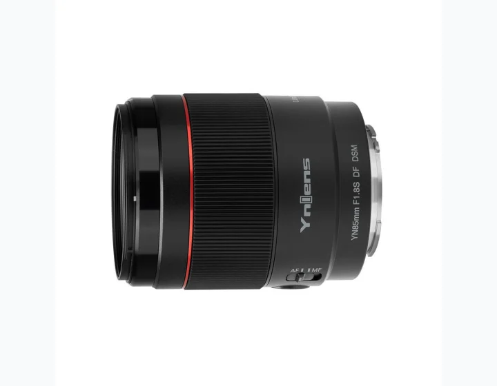 Yongnuo YN 50mm f/1.8 DF DSM