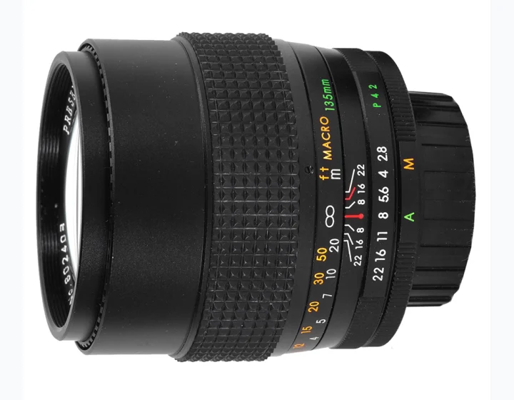 Presenta Auto MC Macro 135mm f/2.8