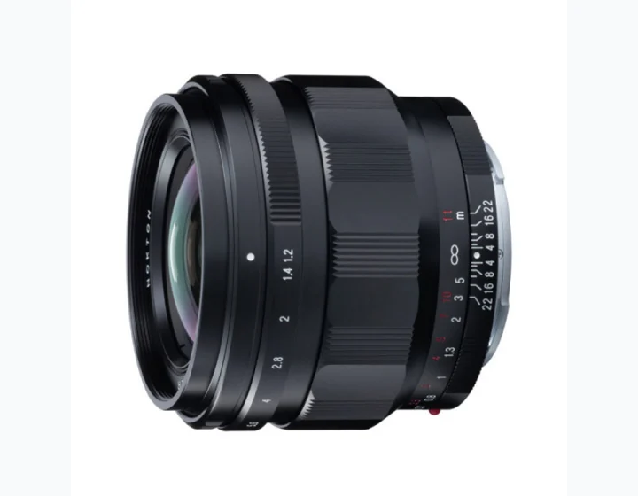 Voigtlander Nokton 50 mm f/1.2 Aspherical