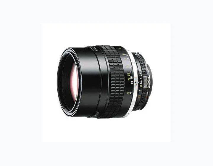 Nikon Nikkor 105mm f/1.8